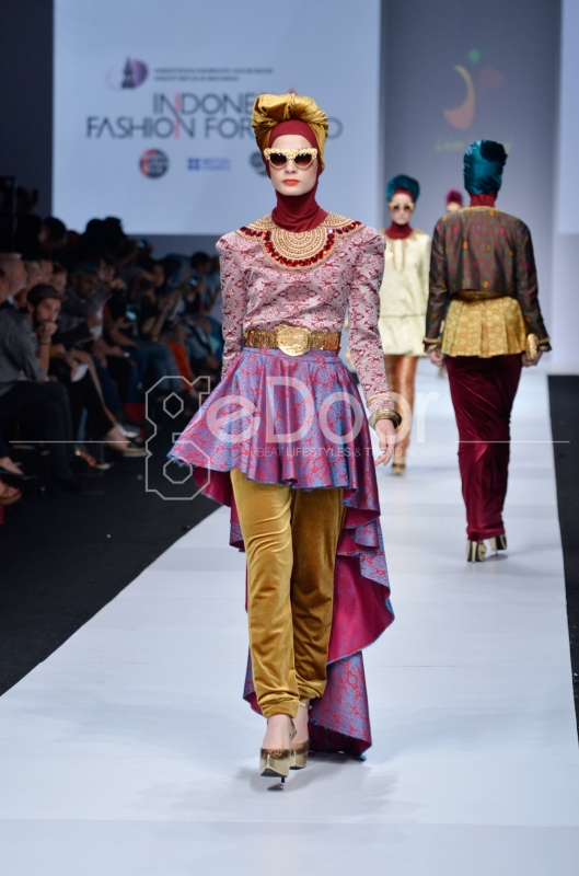 Busana Muslim Juga Turut Ambil Peran Dalam Indonesia Fashion Forward