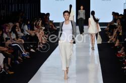 Jakarta Fashion Week 2014 Pekan Mode Terbesar Di Indonesia