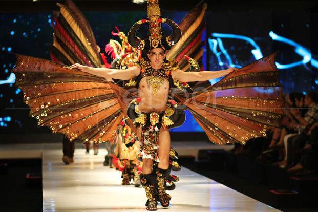 Jakarta Food & Fashion Festival 2013 hadirkan Jember Fashion Carnaval 
