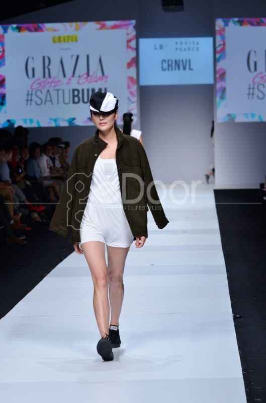 Grazia Indonesia Menghadirkan Fashion Show Seru Dan Penuh Kejutan Di Gelaran Jakarta Fashion Week 2015