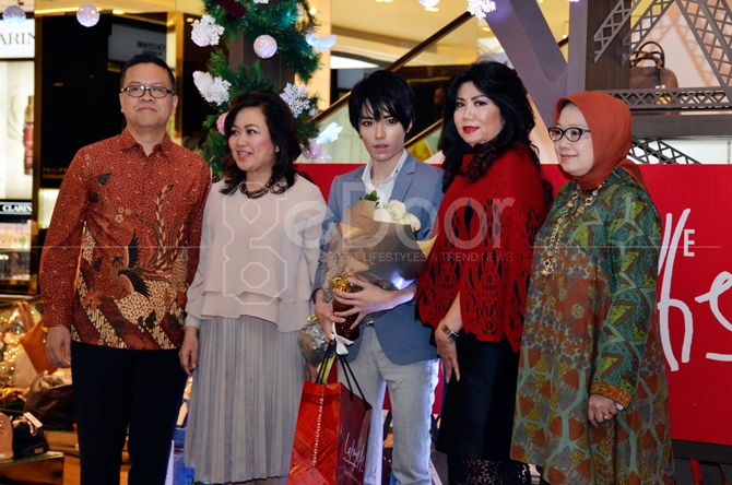 Tex Saverio Juga Meramaikan Acara Golden Night Di Geleries Lefayette Jakarta 