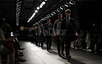 Alleira Batik Luncurkan Koleksi Pria Di Men’s Fashion Week 2015