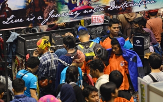 Berburu Peralatan Petualangan Outdoor Di Indonesia Outdoor Festival 2015 Berburu Peralatan Petualangan Outdoor Di Indonesia Outdoor Festival 2015