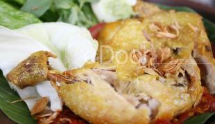 Dapur Selera Aneka Kuliner Penyet Nusantara