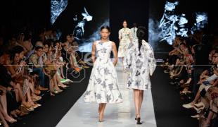 Jakarta Fashion Week 2014 Pekan Mode Terbesar Di Indonesia