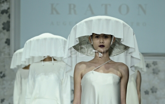 KRATON Persembahan Dari Auguste Soesastro