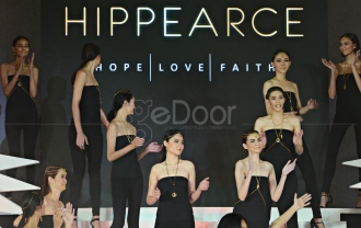 Pevita Pearce Hadirkan Aksesoris Hippearce Terbaru