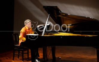 Resital Piano Bersama Daniel Herscovitch Di GoetheHaus