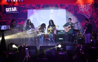 Super Gitar Competition Jaring 4 Gitaris Berbakat Tanah Air Super Gitar Competition Jaring 4 Gitaris Berbakat Tanah Air