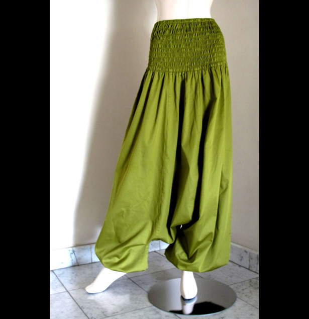 Celana Hareem atau Celana Genie